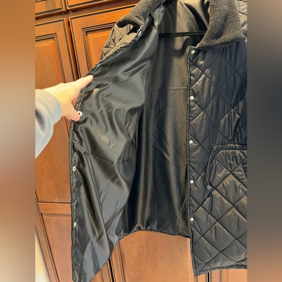 Amazon Simple Black Quilted Light Coat - XXL - Picture 7 of 11